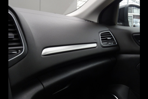 Renault MEGANE Estate 1.2 TCe Bose * MASSAGE * OPEN DAK !!