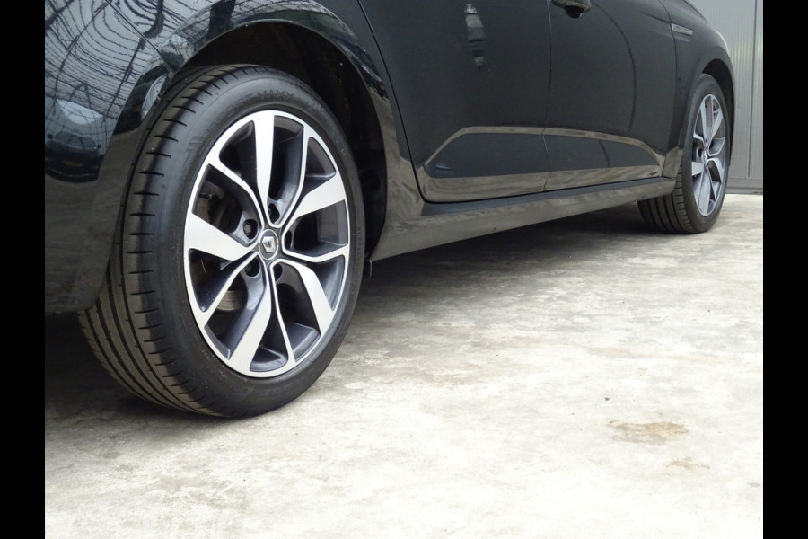 Renault MEGANE Estate 1.2 TCe Bose * MASSAGE * OPEN DAK !!