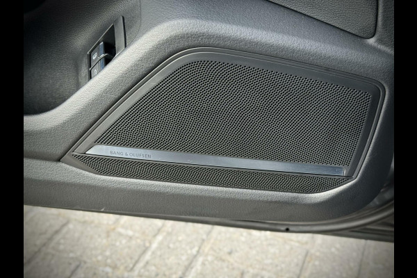 Audi A6 Avant 55 TFSI e quattro Competition Panoramadak|Camera 360°|Softclose|B&O|Matrix| Keyless