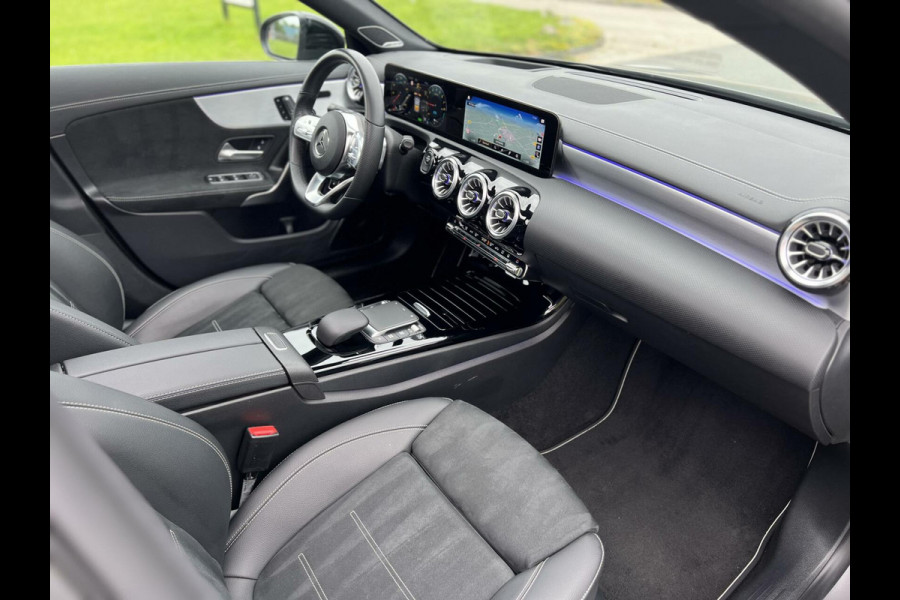Mercedes-Benz CLA-Klasse Shooting Brake 250 e AMG Panoramadak|Burmester®|Camera 360°|Head-Up|AppleCarplay|DAB+|Distronic|LED Beam