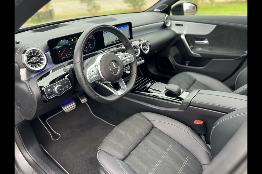 Mercedes-Benz CLA-Klasse Shooting Brake 250 e AMG Panoramadak|Burmester®|Camera 360°|Head-Up|AppleCarplay|DAB+|Distronic|LED Beam