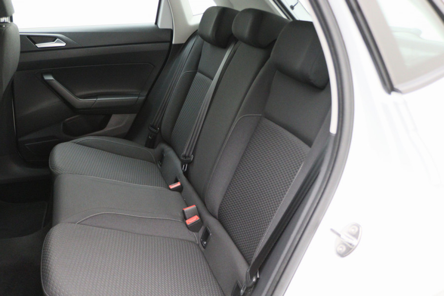 Volkswagen Polo 1.0 TSI Comfortline 5-Deurs, Airco, ACC, Apple Carplay, DAB, Elektrisch Pakket, USB