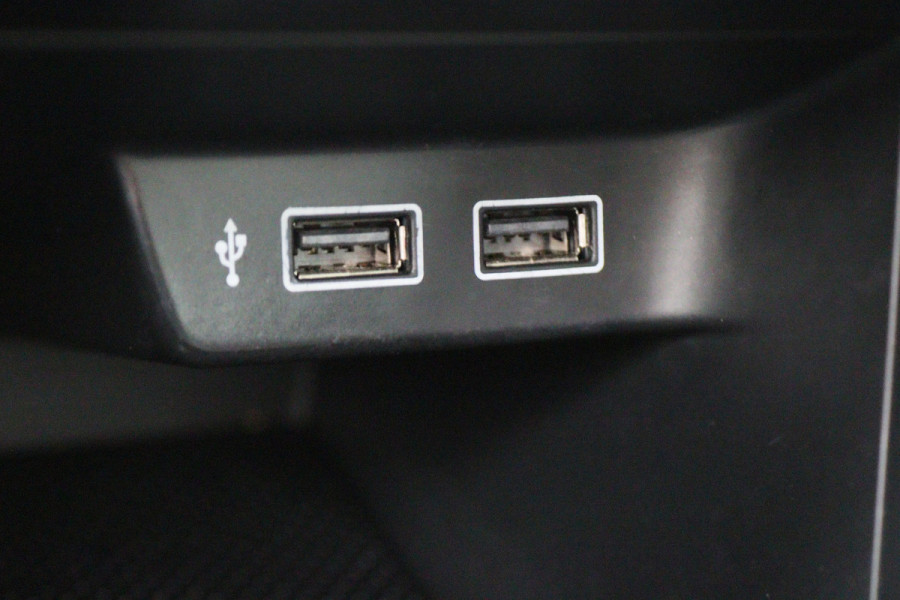 Volkswagen Polo 1.0 TSI Comfortline 5-Deurs, Airco, ACC, Apple Carplay, DAB, Elektrisch Pakket, USB