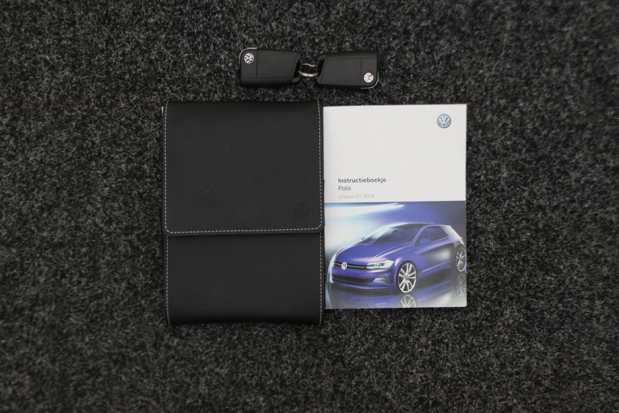 Volkswagen Polo 1.0 TSI Comfortline 5-Deurs, Airco, ACC, Apple Carplay, DAB, Elektrisch Pakket, USB