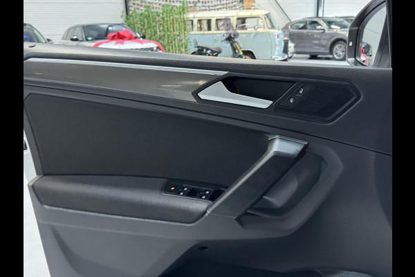 Volkswagen Tiguan 1.5 TSI ACT IQ DRIVE DSG Garantie Keyless LED Adoptieve Cruise Lane Ass Blindspot Camera Carplay Navi Rijklaar