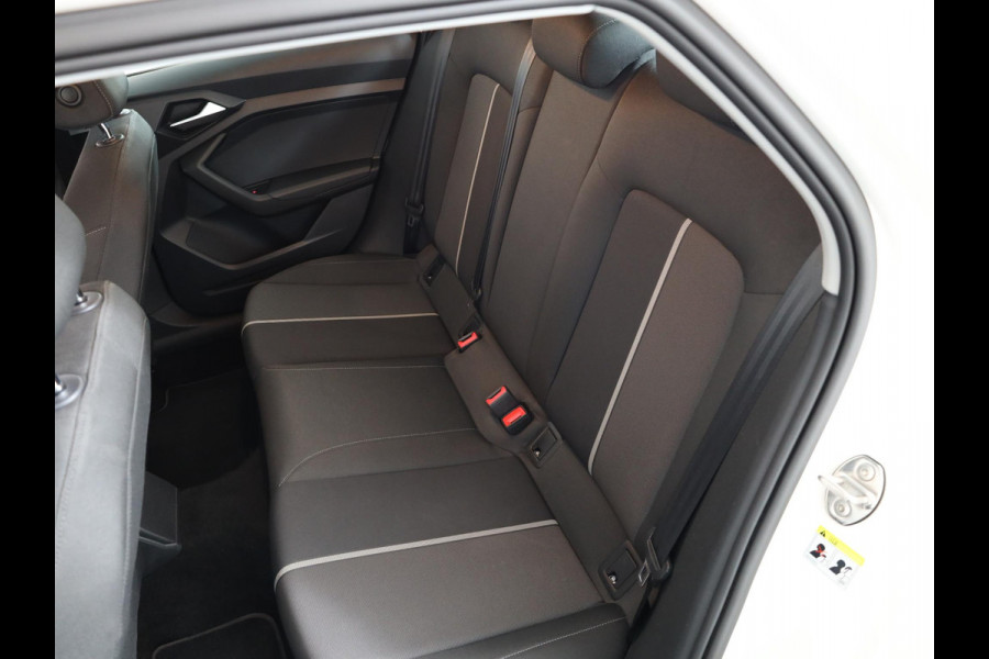 Audi A1 Sportback 25 TFSI Pro Line Navigatie via App | Cruise Control | Airco |