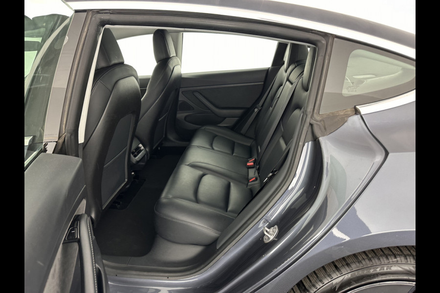 Tesla Model 3 Standard RWD Plus 60 kWh [ 3-Fase ] (INCL-BTW) Aut. *PANO | AUTO-PILOT | FULL-LEATHER | KEYLESS | FULL-LED | MEMORY-PACK | SURROUND-VIEW | DAB | CARPLAY | DIGI-COCKPIT | LANE-ASSIST | COMFORT-SEATS | 18"ALU*