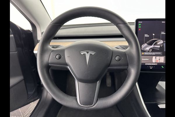 Tesla Model 3 Standard RWD Plus 60 kWh [ 3-Fase ] (INCL-BTW) Aut. *PANO | AUTO-PILOT | FULL-LEATHER | KEYLESS | FULL-LED | MEMORY-PACK | SURROUND-VIEW | DAB | CARPLAY | DIGI-COCKPIT | LANE-ASSIST | COMFORT-SEATS | 18"ALU*
