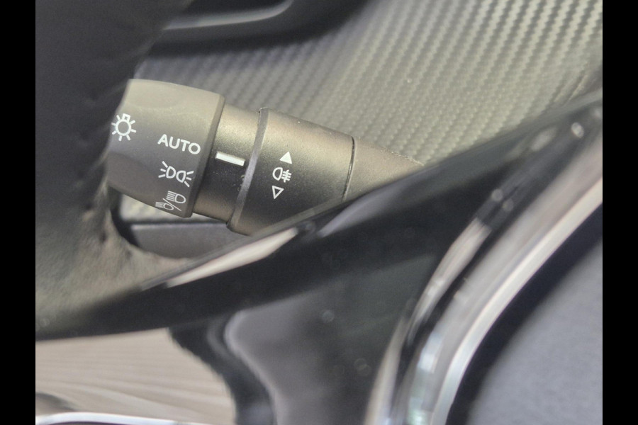 Peugeot 208 1.2 PureTech 100 Allure | Navigatie | Achteruitrijcamera | Apple Carplay/Android Auto |