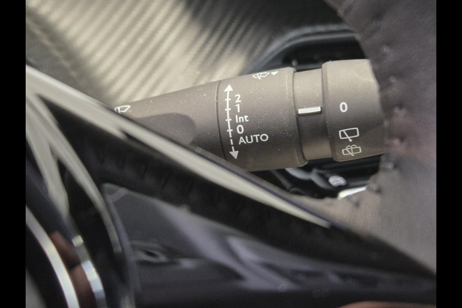 Peugeot 208 1.2 PureTech 100 Allure | Navigatie | Achteruitrijcamera | Apple Carplay/Android Auto |