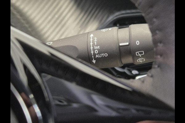 Peugeot 208 1.2 PureTech 100 Allure | Navigatie | Achteruitrijcamera | Apple Carplay/Android Auto |