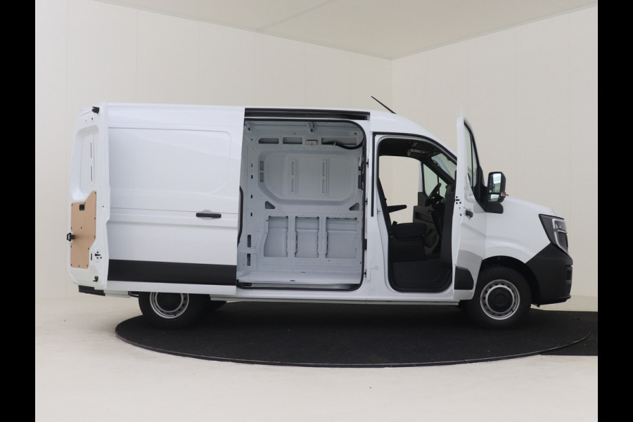 Renault Master T35 150PK L2H2 EXTRA NIEUW MODEL ( BPM VRIJ ) LED AIRCO ECC CARPLAY CAMERA PARKEERSENSOREN LANE ASSIST 270 GRADEN DEUREN