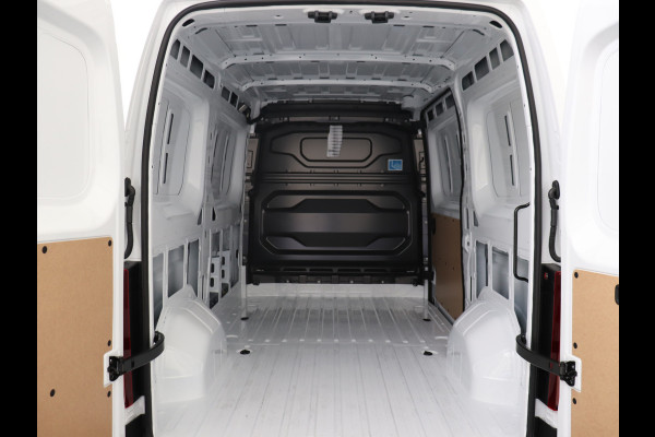 Renault Master T35 150PK L2H2 EXTRA NIEUW MODEL ( BPM VRIJ ) LED AIRCO ECC CARPLAY CAMERA PARKEERSENSOREN LANE ASSIST 270 GRADEN DEUREN