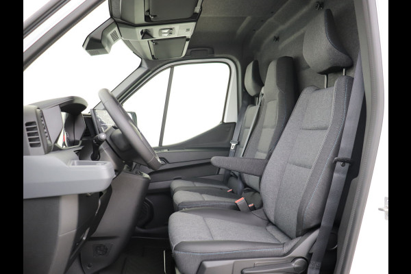 Renault Master T35 150PK L2H2 EXTRA NIEUW MODEL ( BPM VRIJ ) LED AIRCO ECC CARPLAY CAMERA PARKEERSENSOREN LANE ASSIST 270 GRADEN DEUREN