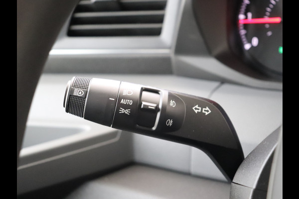 Renault Master T35 150PK L2H2 EXTRA NIEUW MODEL ( BPM VRIJ ) LED AIRCO ECC CARPLAY CAMERA PARKEERSENSOREN LANE ASSIST 270 GRADEN DEUREN