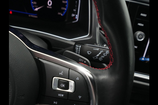 Volkswagen T-Roc 1.5 TSI Sport business R Camera Navigatie Acc Carplay