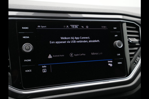 Volkswagen T-Roc 1.5 TSI Sport business R Camera Navigatie Acc Carplay