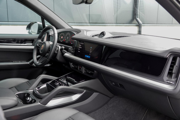 Porsche Cayenne 3.0 E-Hybrid *Sport-Design / Soft-Close / BOSE / Panorama / Head-up / Luchtvering*