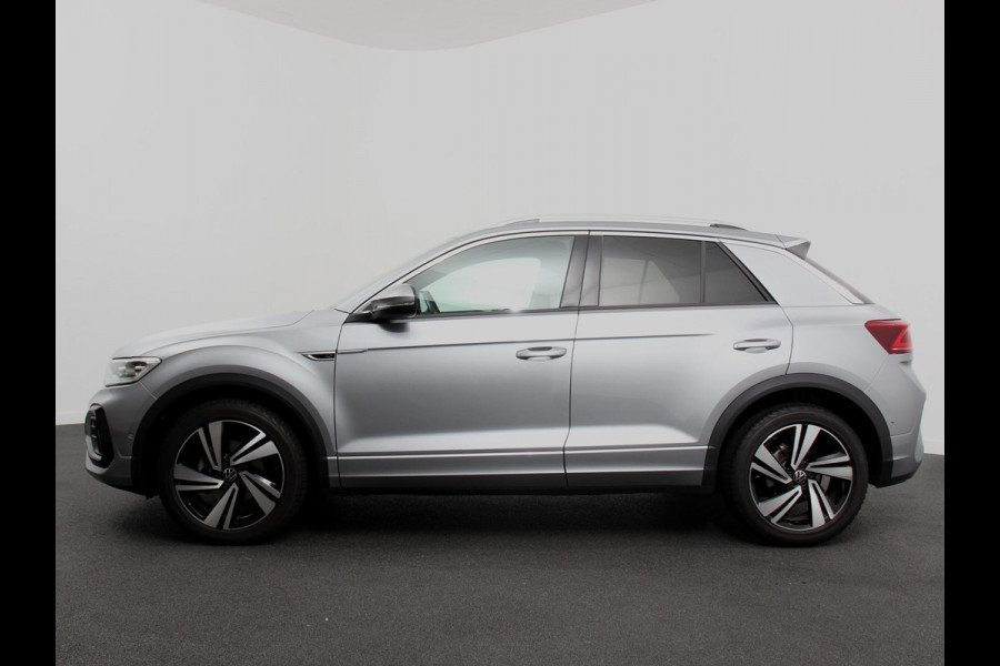 Volkswagen T-Roc 1.5 TSI 150pk Automaat R-Line | DEMO ! | Digitale Cockpit Climate Control Camera Navigatie Apple Carplay/Android Auto Lichtmetalen Velgen Parkeer sensoren Dab Led Adaptive Cruise Control