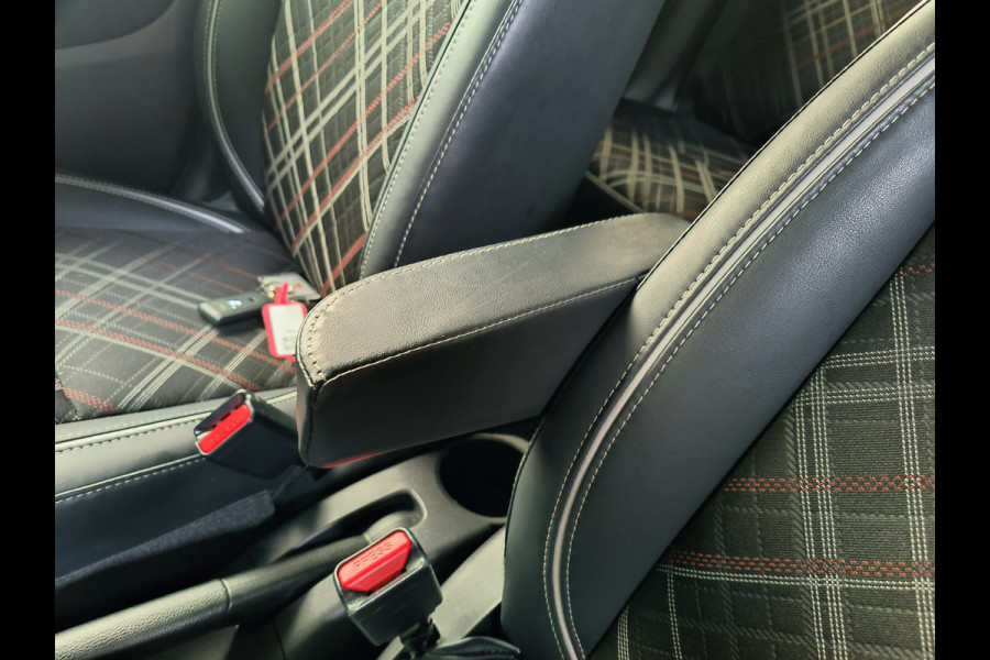 Mitsubishi Space Star 1.2 Instyle AUTOMAAT uit 2023 Rijklaar + Fabrieksgarantie tot 9-2028 Henk Jongen Auto's in Helmond,  al 50 jaar service zoals 't hoort!
