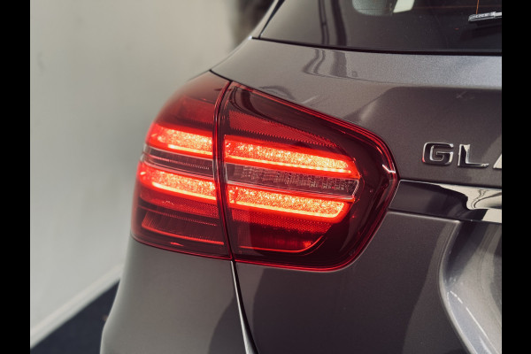 Mercedes-Benz GLA 180 AMG Line | Panorama | NAP | BTW