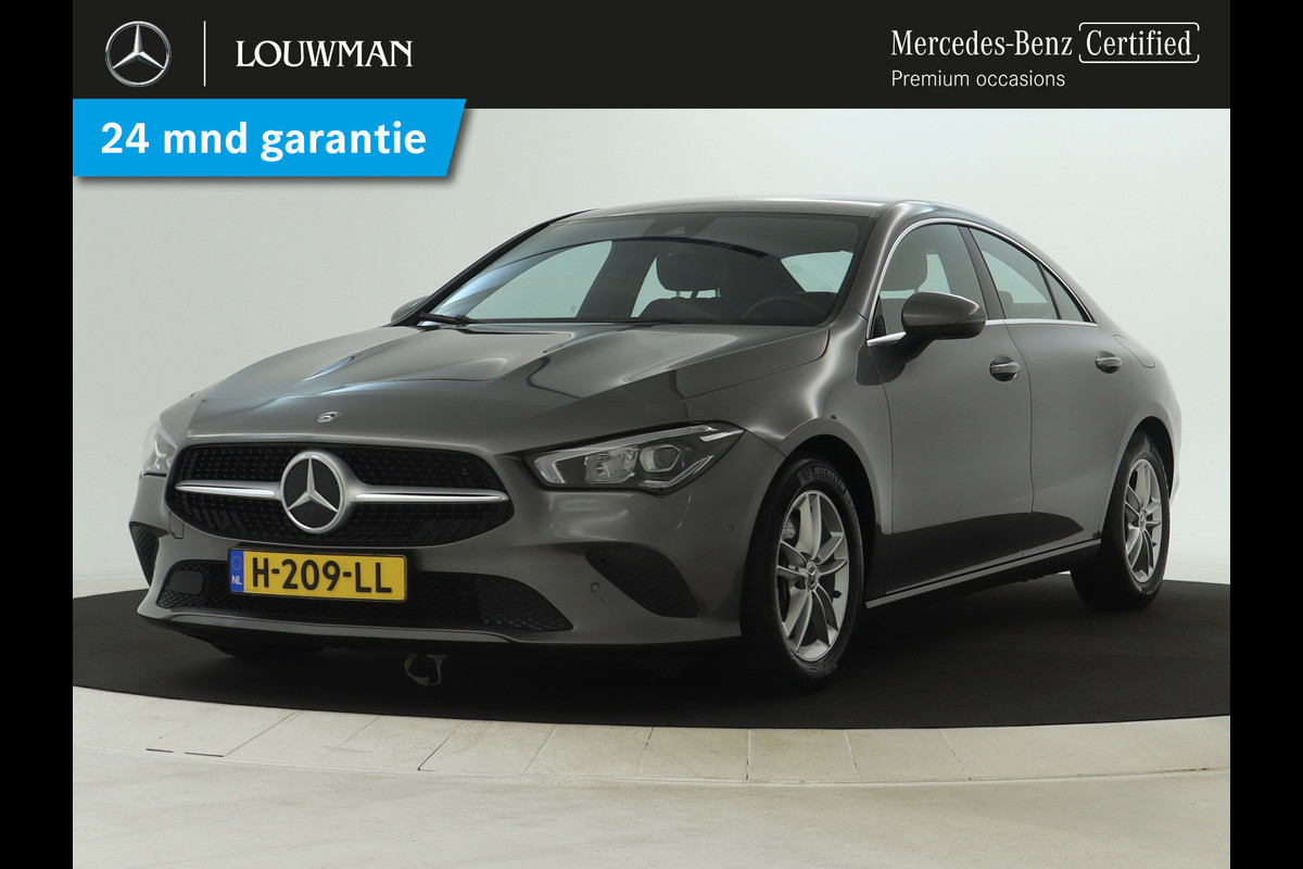 Mercedes-Benz CLA-Klasse 200 Business Solution | Led Koplampen | Spiegelpakket | Achteruitrijcamera | Stoelverwarming voor | Inclusief 24 maanden Mercedes-Benz Certified garantie voor Europa. Mercedes-Benz CLA-Klasse 200 Business Solution | Led Koplampen | Spiegelpakket | Achteruitrijcamera | Stoelverwarming voor | Inclusief 24 maanden Mercedes-Benz Certified garantie voor Europa.