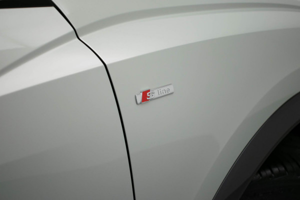 Audi Q3 Sportback 35 TFSI S Edition |Pano|3xS-Line|Sonos|Elek.Stoelen|Elek.Trekhaak|