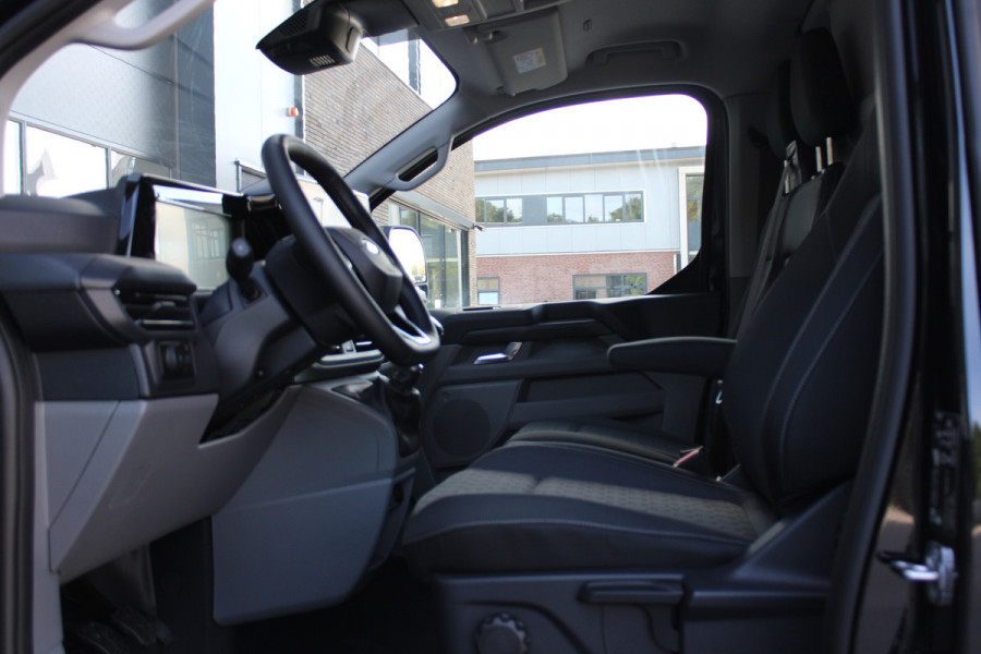 Ford Transit Custom 320 2.0 TDCI L2H1 Limited 150pk - Adaptive Cruise - Verwarmd stuur - Blind spot - Navigatie - Camera - Draadloos laden - Rijklaa
