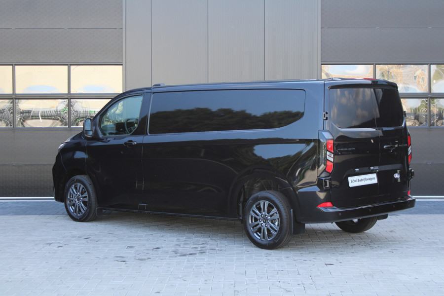 Ford Transit Custom 320 2.0 TDCI L2H1 Limited 150pk - Adaptive Cruise - Verwarmd stuur - Blind spot - Navigatie - Camera - Draadloos laden - Rijklaa