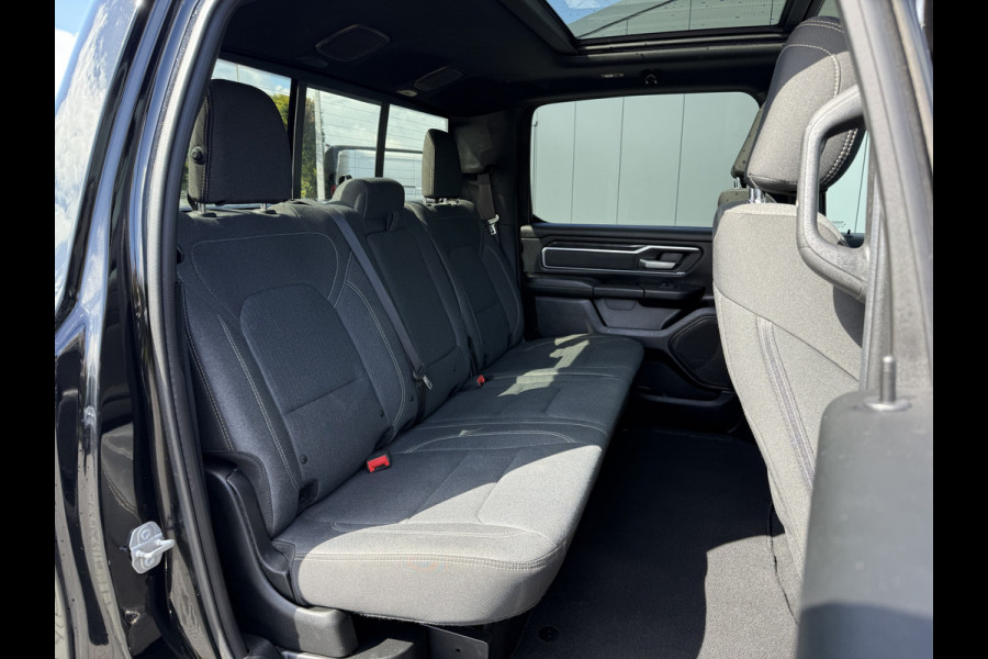 Dodge Ram 1500 5.7 V8 4x4 BIG HORN / CREW CAB / LPG-G3 / NL AUTO / PANO / CAMERA / 3.5T TREKHAAK / GORILLA EXHAUST