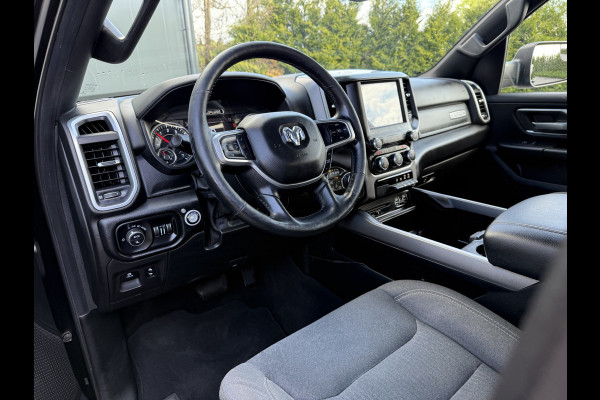 Dodge Ram 1500 5.7 V8 4x4 BIG HORN / CREW CAB / LPG-G3 / NL AUTO / PANO / CAMERA / 3.5T TREKHAAK / GORILLA EXHAUST
