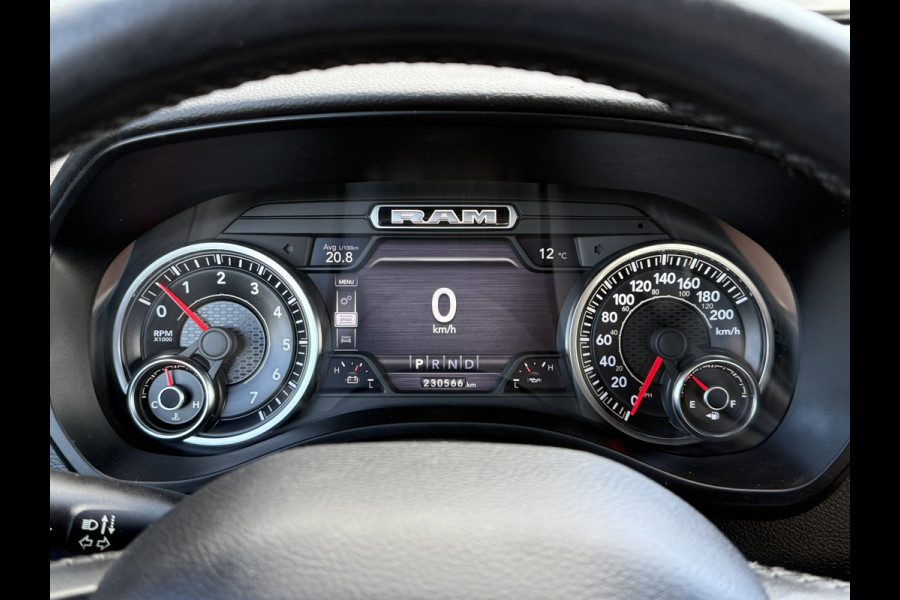 Dodge Ram 1500 5.7 V8 4x4 BIG HORN / CREW CAB / LPG-G3 / NL AUTO / PANO / CAMERA / 3.5T TREKHAAK / GORILLA EXHAUST