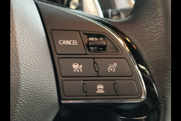 Mitsubishi Eclipse Cross 2.4 PHEV Executive uit 2023 Rijklaar 12 maanden Bovag-garantie Henk Jongen Auto's in Helmond,  al 50 jaar service zoals 't hoort!