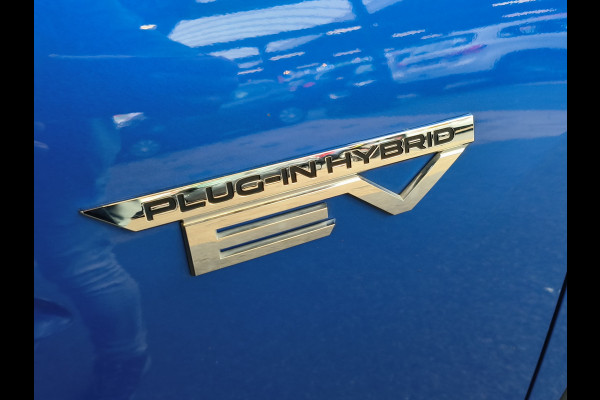 Mitsubishi Eclipse Cross 2.4 PHEV Executive uit 2023 Rijklaar 12 maanden Bovag-garantie Henk Jongen Auto's in Helmond,  al 50 jaar service zoals 't hoort!