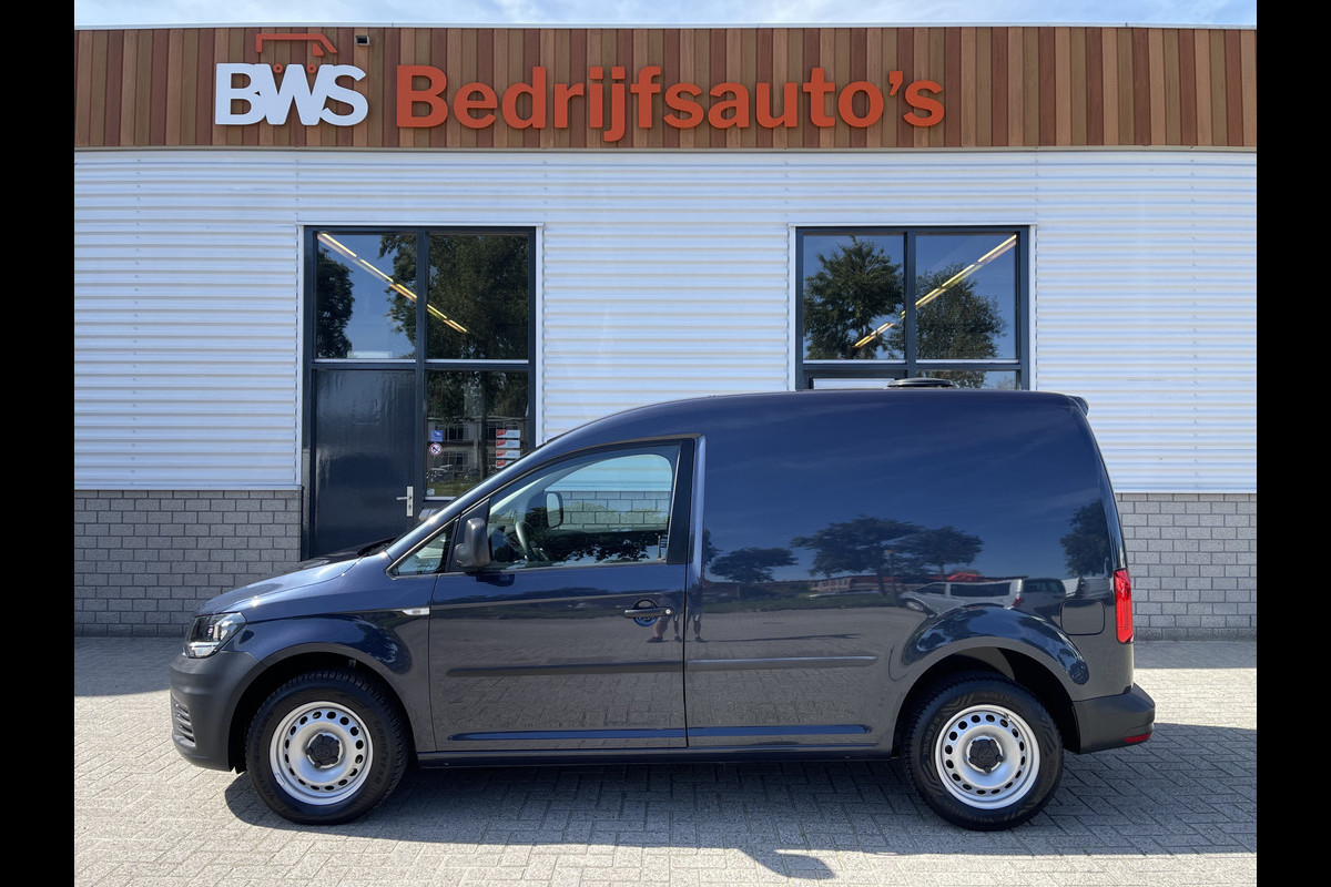 Volkswagen Caddy 2.0 TDI L1H1 BMT Trendline / rijklaar € 10.950 ex btw / lease vanaf € 236 / airco / cruise / donker blauw metallic / electrische laadruimte ventilatie ! Volkswagen Caddy 2.0 TDI L1H1 BMT Trendline / rijklaar € 10.950 ex btw / lease vanaf € 236 / airco / cruise / donker blauw metallic / electrische laadruimte ventilatie !
