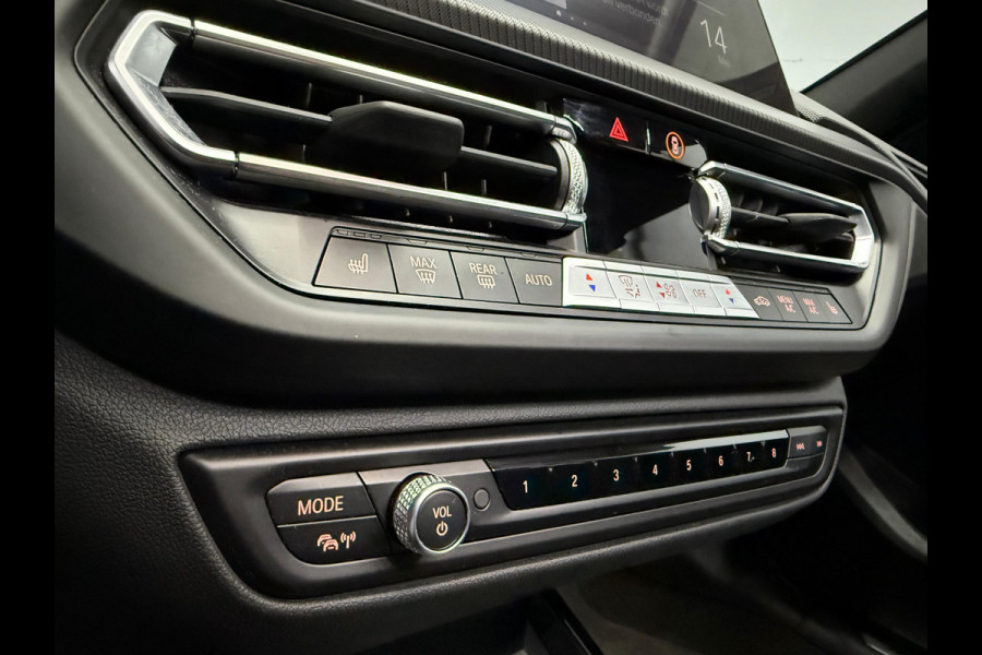 BMW 1-serie 120i M-pakket 2023