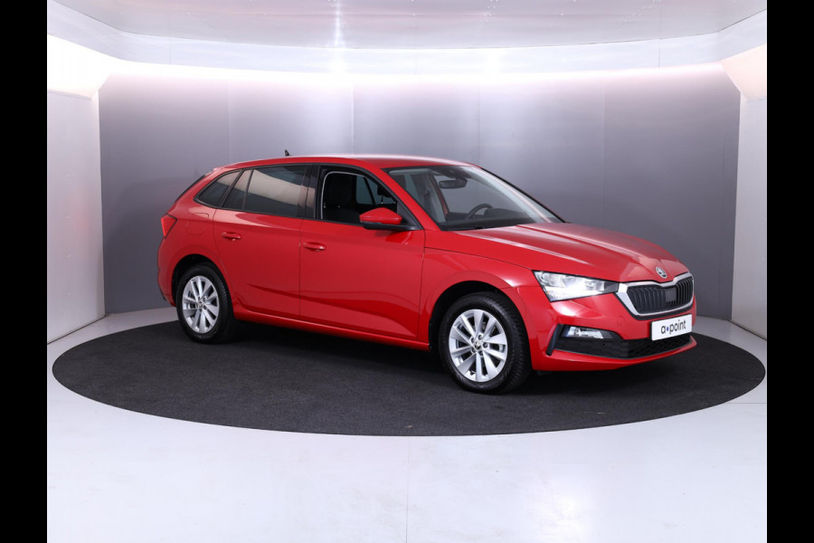 Škoda SCALA 1.0 TSI Ambition 110 PK | Verlengde garantie | Navigatie via App | Parkeersensoren | Privacy glas |