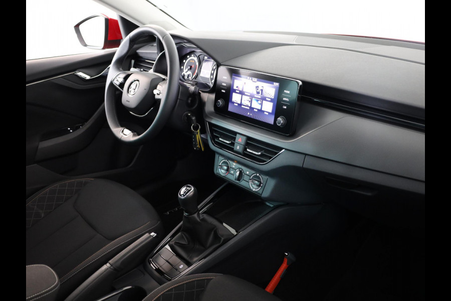Škoda SCALA 1.0 TSI Ambition 110 PK | Verlengde garantie | Navigatie via App | Parkeersensoren | Privacy glas |