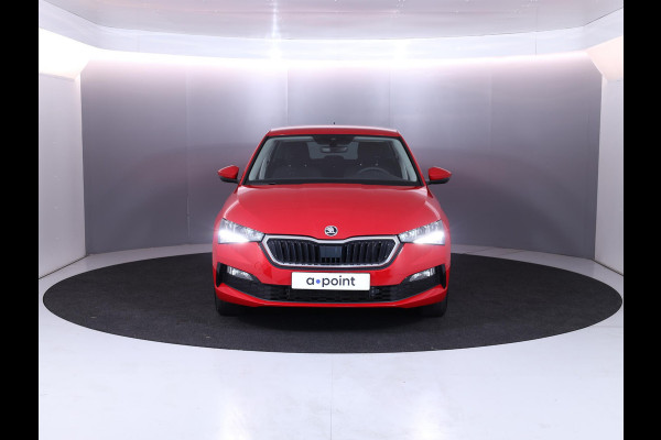 Škoda SCALA 1.0 TSI Ambition 110 PK | Verlengde garantie | Navigatie via App | Parkeersensoren | Privacy glas |