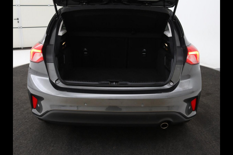 Ford Focus 1.0 EcoBoost Titanium | Stoel & stuurverwarming | Camera | Adaptive cruise | Carplay | B&O Sound | Navigatie | Full LED | Climate control