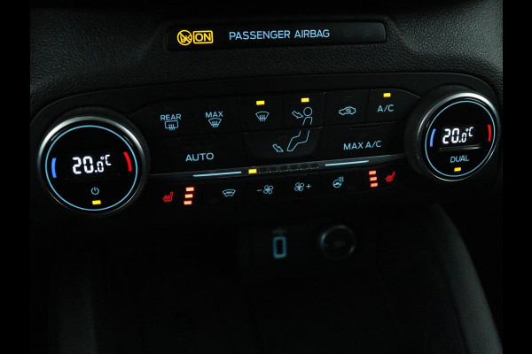 Ford Focus 1.0 EcoBoost Titanium | Stoel & stuurverwarming | Camera | Adaptive cruise | Carplay | B&O Sound | Navigatie | Full LED | Climate control