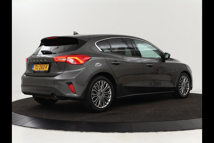 Ford Focus 1.0 EcoBoost Titanium | Stoel & stuurverwarming | Camera | Adaptive cruise | Carplay | B&O Sound | Navigatie | Full LED | Climate control
