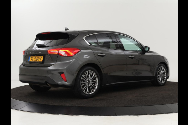 Ford Focus 1.0 EcoBoost Titanium | Stoel & stuurverwarming | Camera | Adaptive cruise | Carplay | B&O Sound | Navigatie | Full LED | Climate control