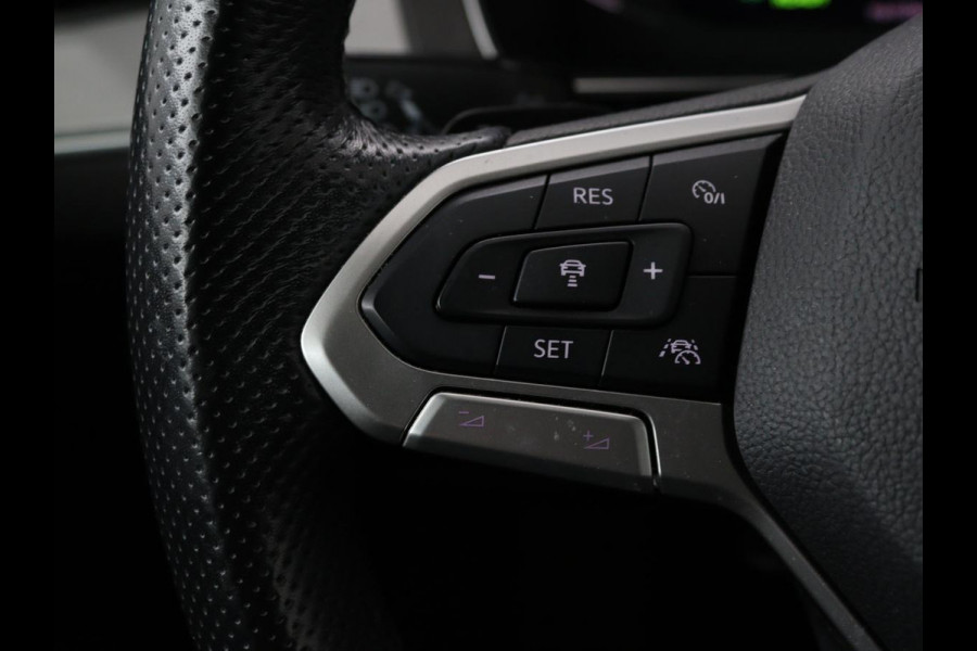 Volkswagen Passat 1.4 TSI PHEV GTE | Trekhaak | Stoelverwarming | Massage | Adaptive cruise | Carplay | Camera | Navigatie | Matrix LED | Virtual Cockpit