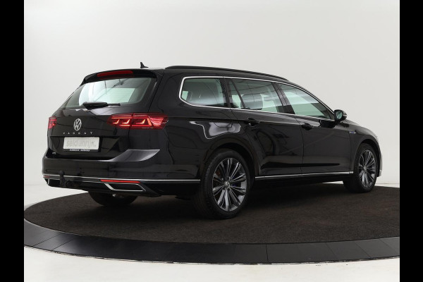Volkswagen Passat 1.4 TSI PHEV GTE | Trekhaak | Stoelverwarming | Massage | Adaptive cruise | Carplay | Camera | Navigatie | Matrix LED | Virtual Cockpit