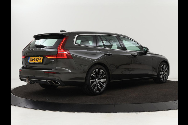 Volvo V60 2.0 T5 Inscription | Stoelventilatie | Leder | Trekhaak | Carplay | Adaptive cruise | Harman/Kardon | Achterbankverwarming | Full LED | Dodehoek detectie | Navigatie