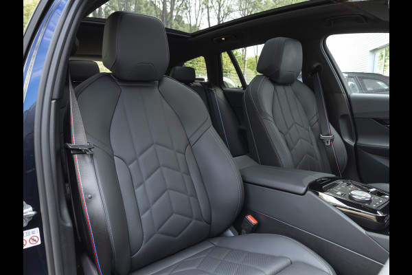 BMW i5 Touring eDrive40 M-Sport Pro - Pano - Onderstel Prof - Stoelventilatie