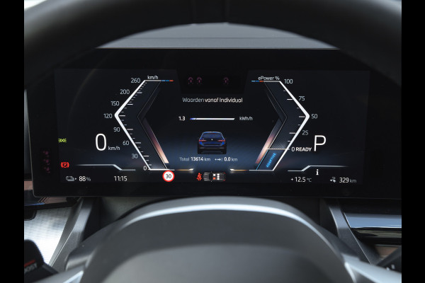 BMW i5 Touring eDrive40 M-Sport Pro - Pano - Onderstel Prof - Stoelventilatie
