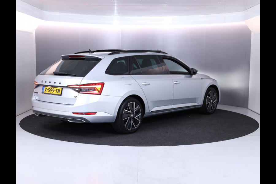 Škoda Superb Combi 1.4 TSI iV Sportline Business 218 pk | Verlengde garantie | Navigatie | Panoramadak | Parkeersensoren | Achteruitrijcamera | Stoelverwarming v/a |