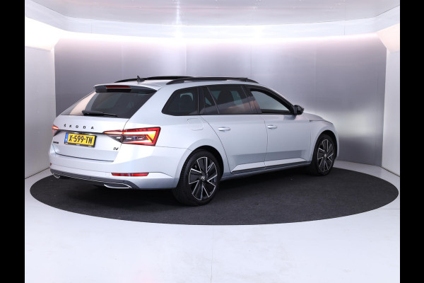 Škoda Superb Combi 1.4 TSI iV Sportline Business 218 pk | Verlengde garantie | Navigatie | Panoramadak | Parkeersensoren | Achteruitrijcamera | Stoelverwarming v/a |